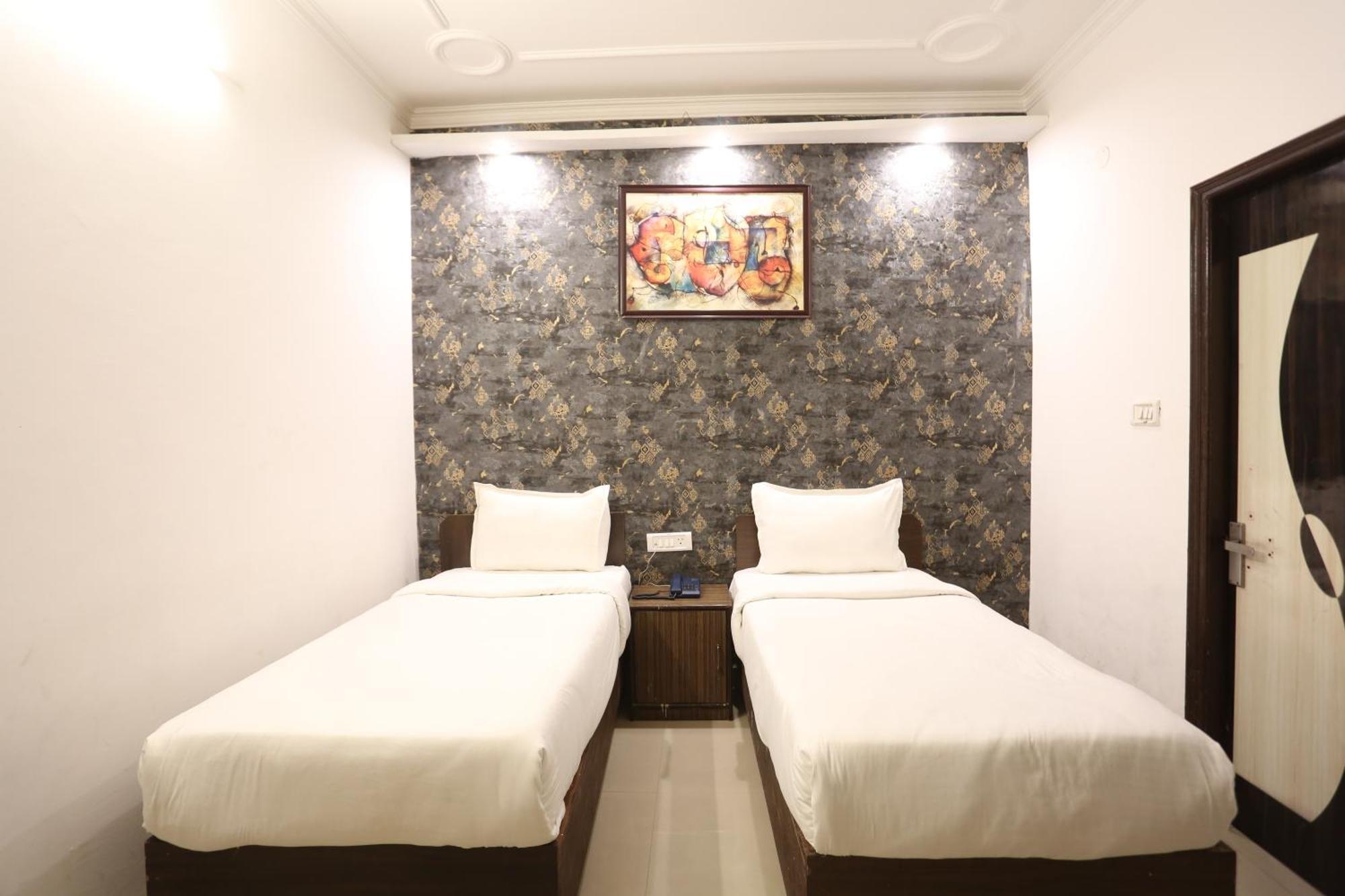 Backpackers - Ink Hotels Delhi Airport By Ss Group 新德里 外观 照片