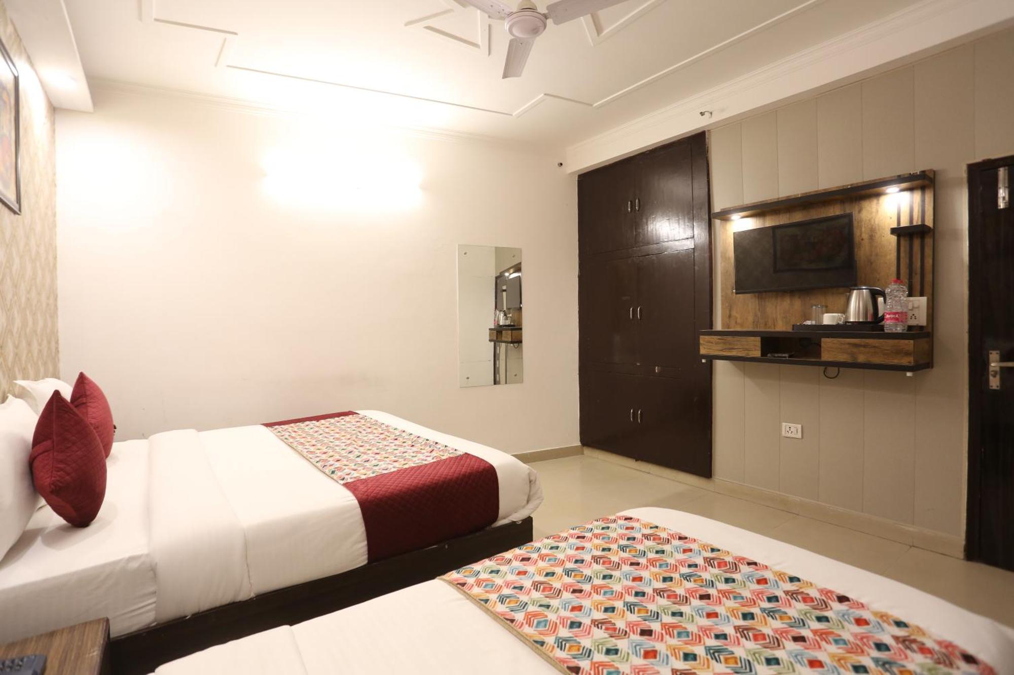 Backpackers - Ink Hotels Delhi Airport By Ss Group 新德里 外观 照片