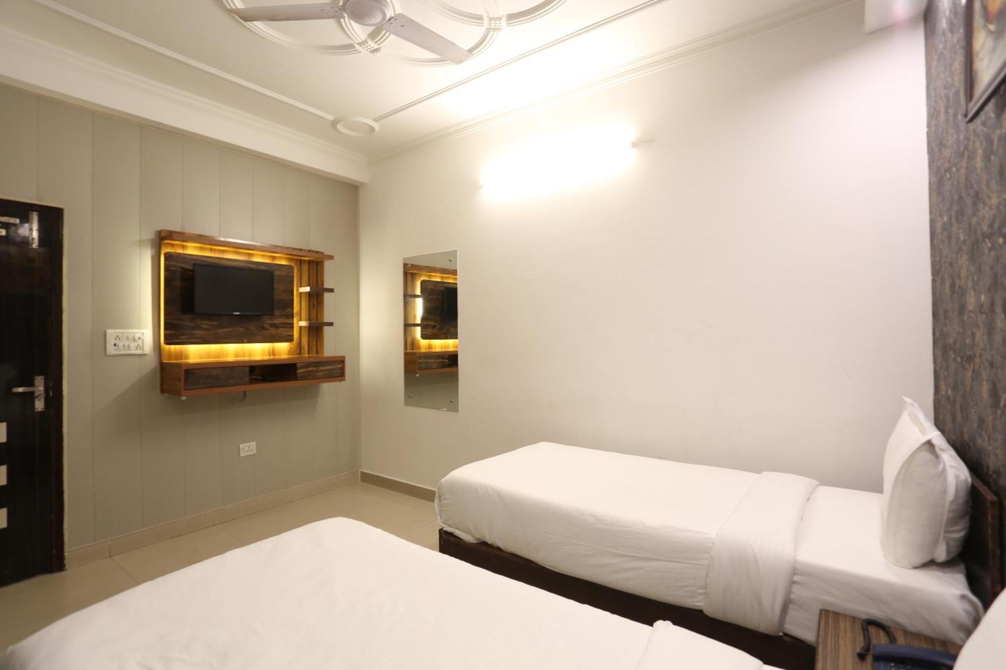 Backpackers - Ink Hotels Delhi Airport By Ss Group 新德里 外观 照片