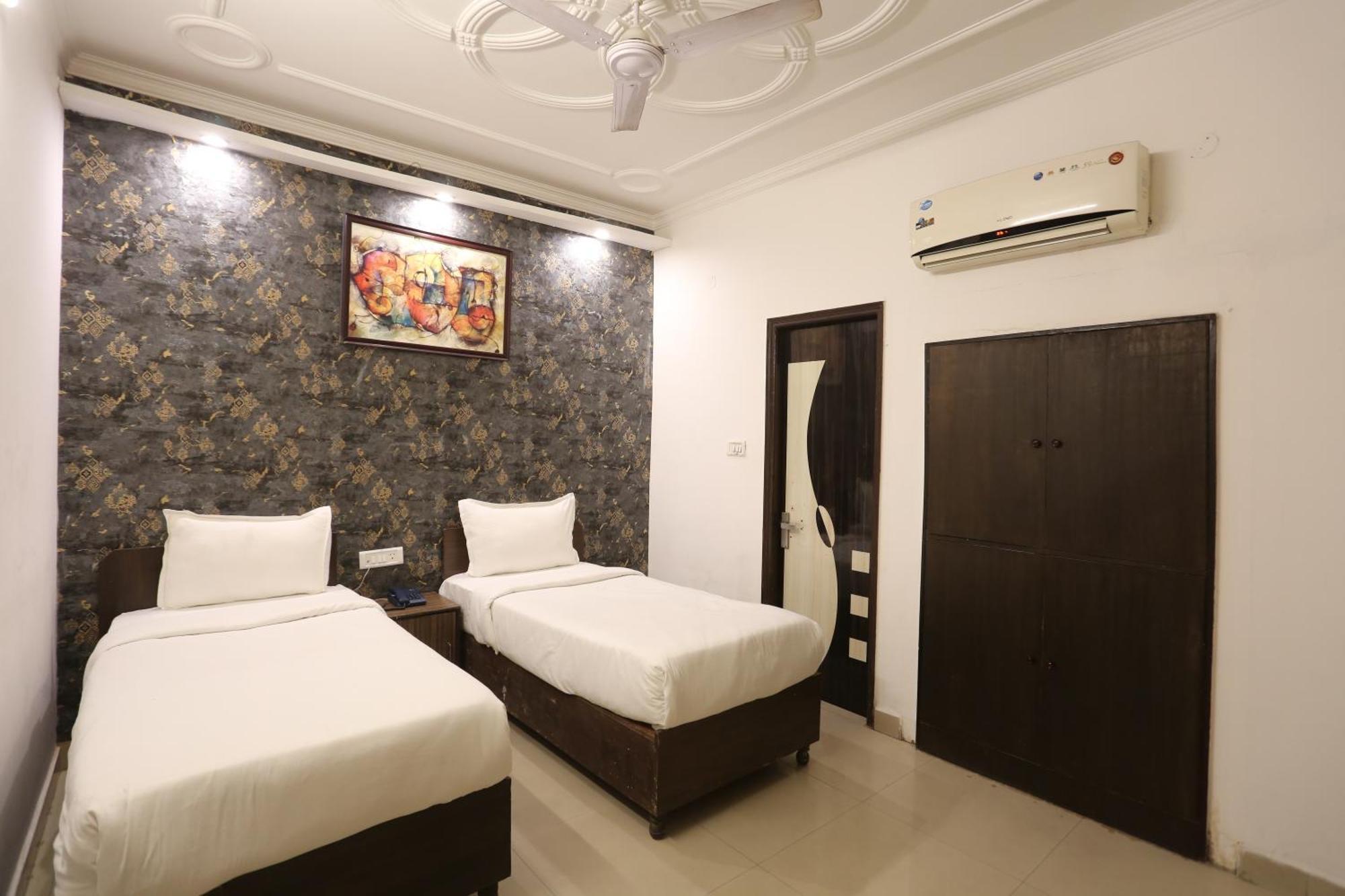 Backpackers - Ink Hotels Delhi Airport By Ss Group 新德里 外观 照片