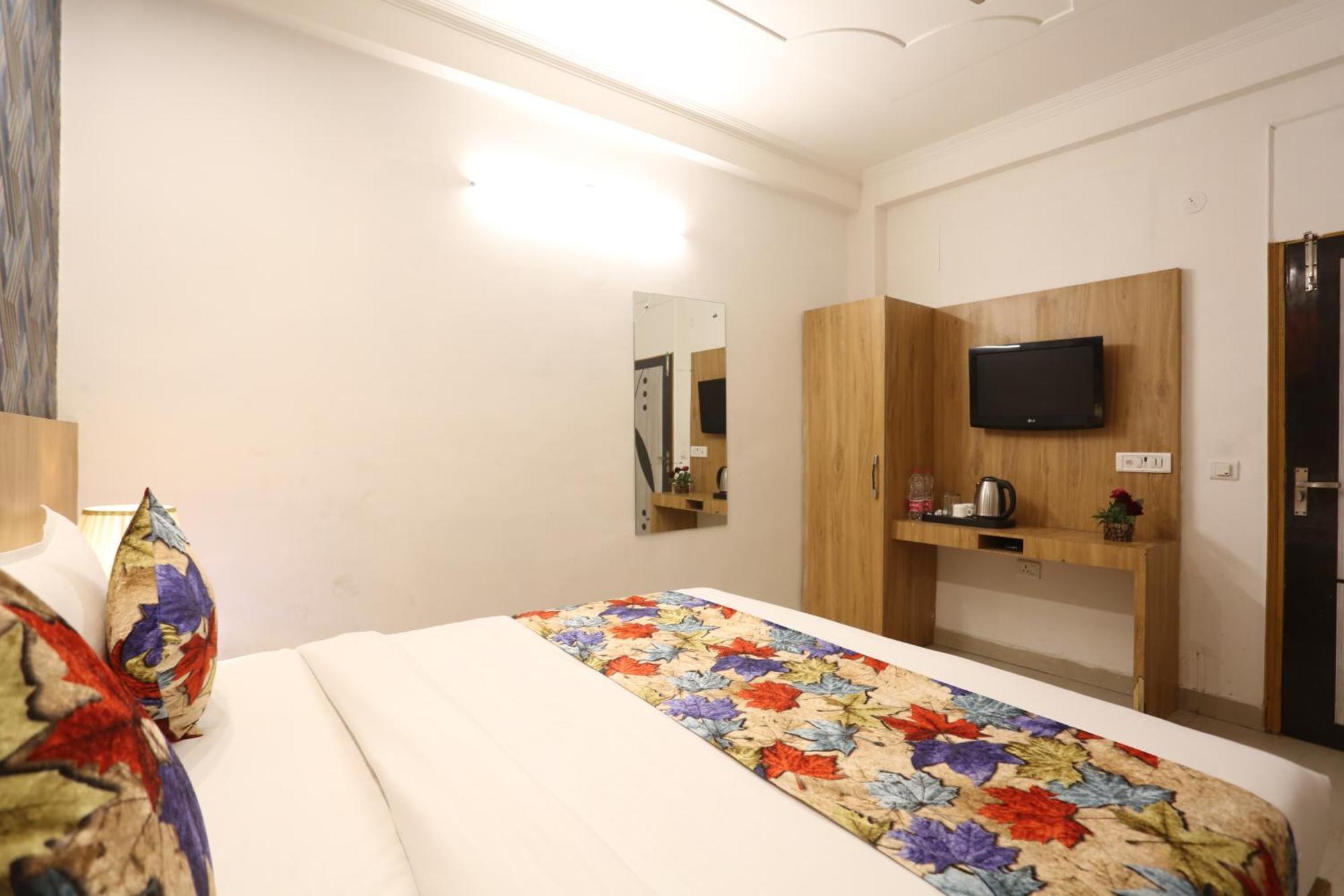 Backpackers - Ink Hotels Delhi Airport By Ss Group 新德里 外观 照片
